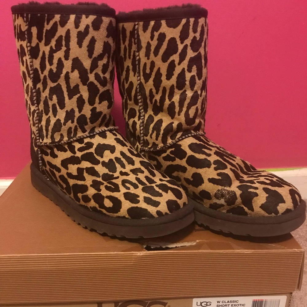Cheetah UGG boots 🐯